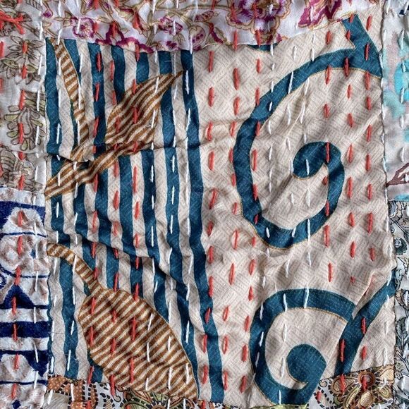 Kantha Silk Blend Throw Blanket Patchwork Quilt Multicolor  66” x 86” - Picture 3 of 12